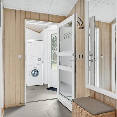 Gorgeous In Knebel With Sauna *